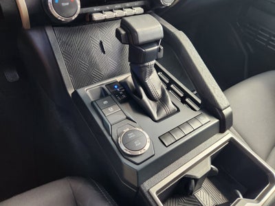 2024 Toyota Tacoma 2WD SR5