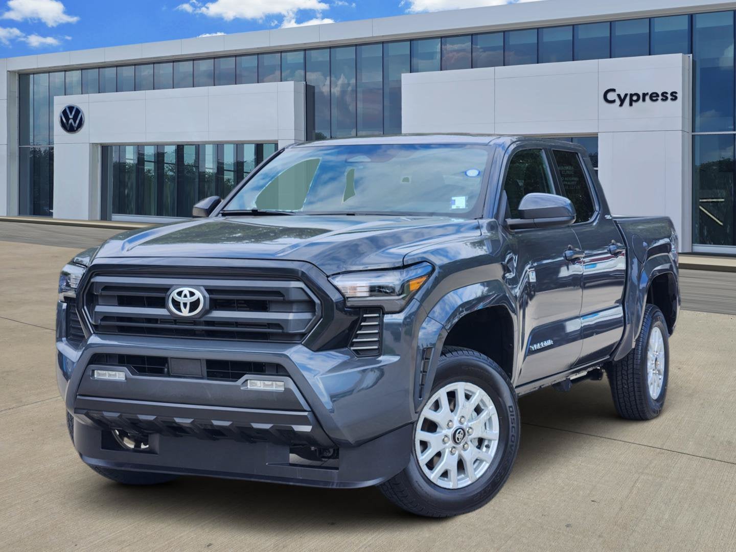 2024 Toyota Tacoma 4WD SR5