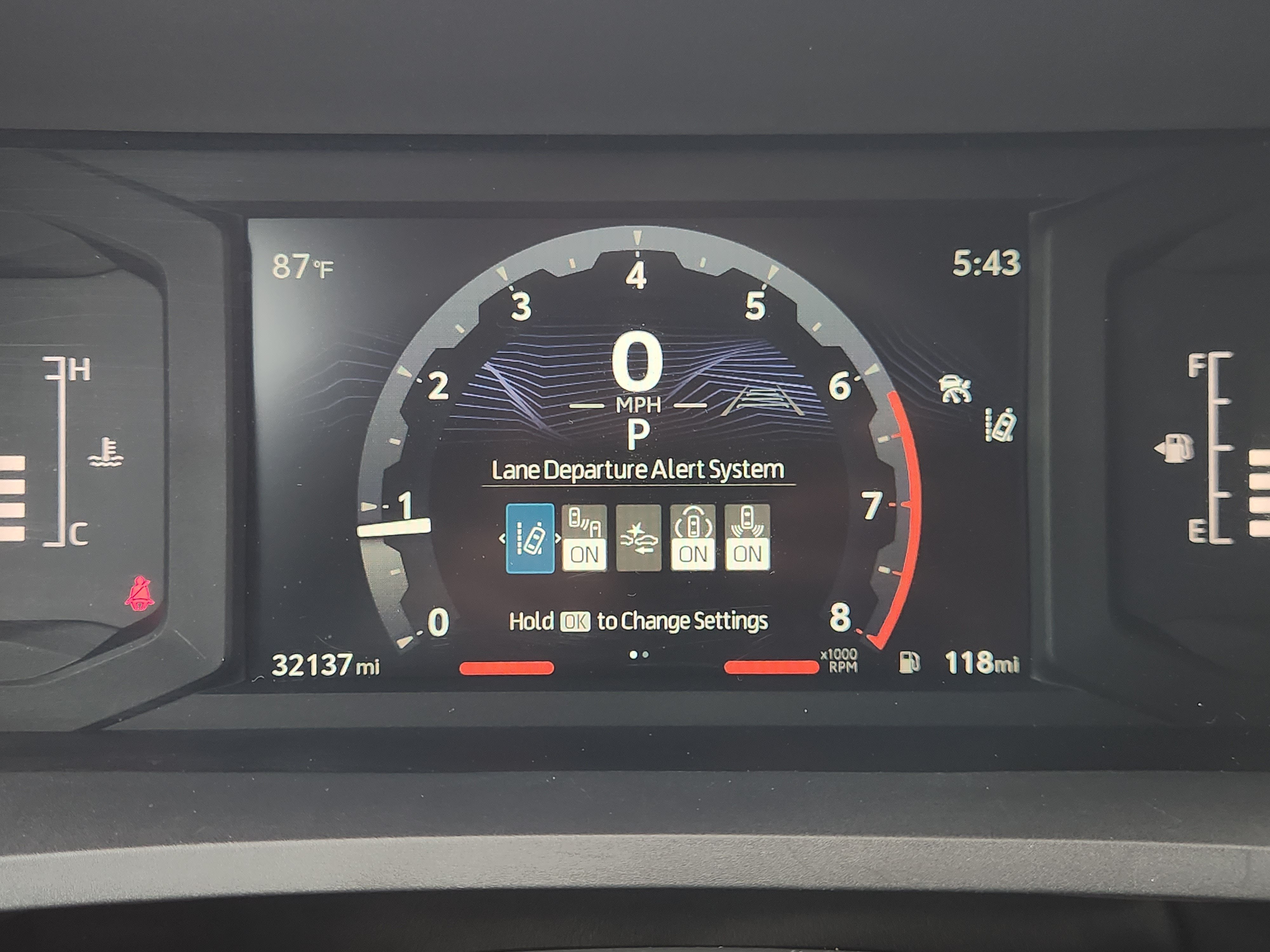 2024 Toyota Tacoma 4WD SR5