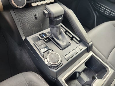 2024 Toyota Tacoma 4WD SR5