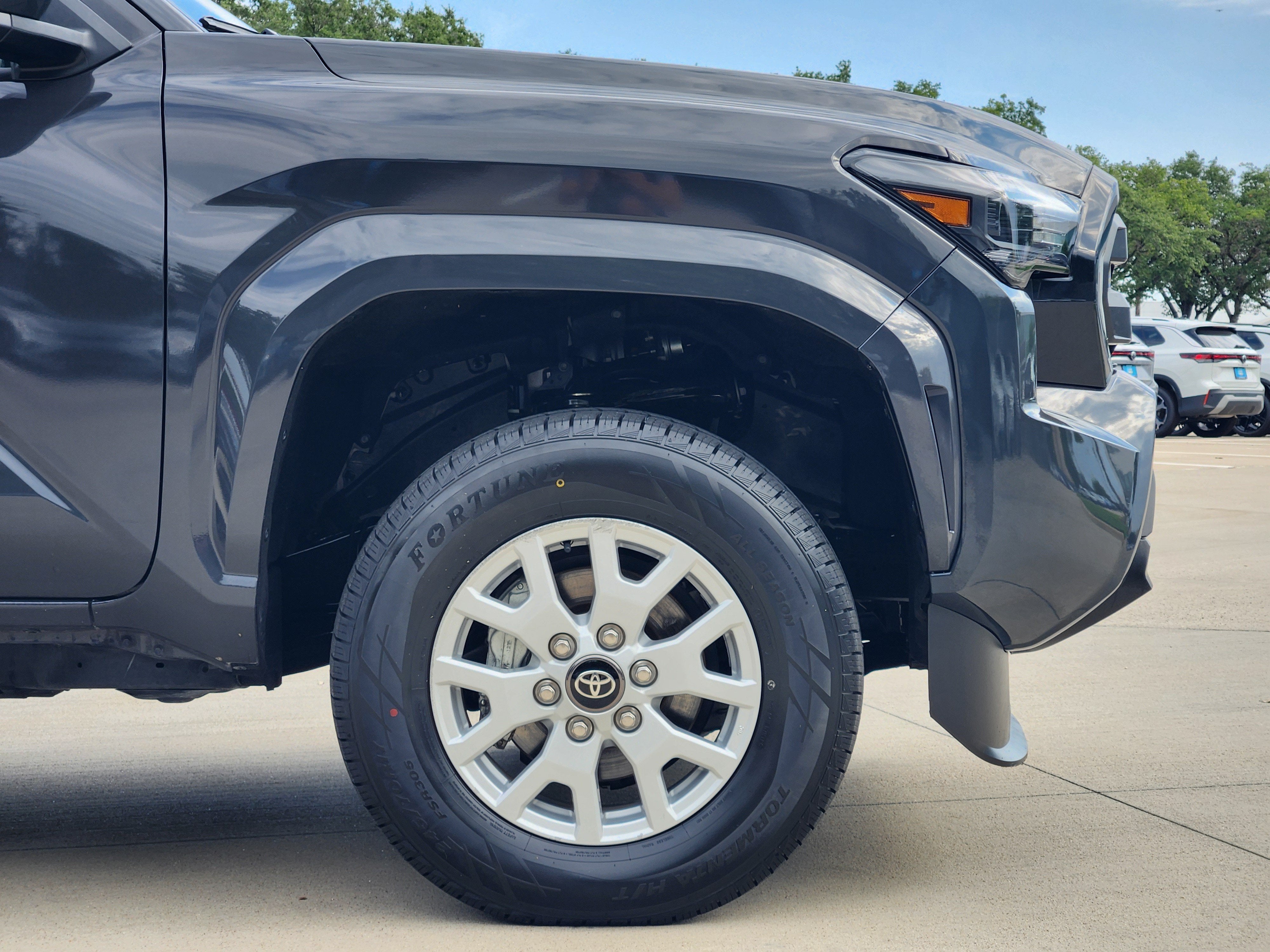 2024 Toyota Tacoma 4WD SR5