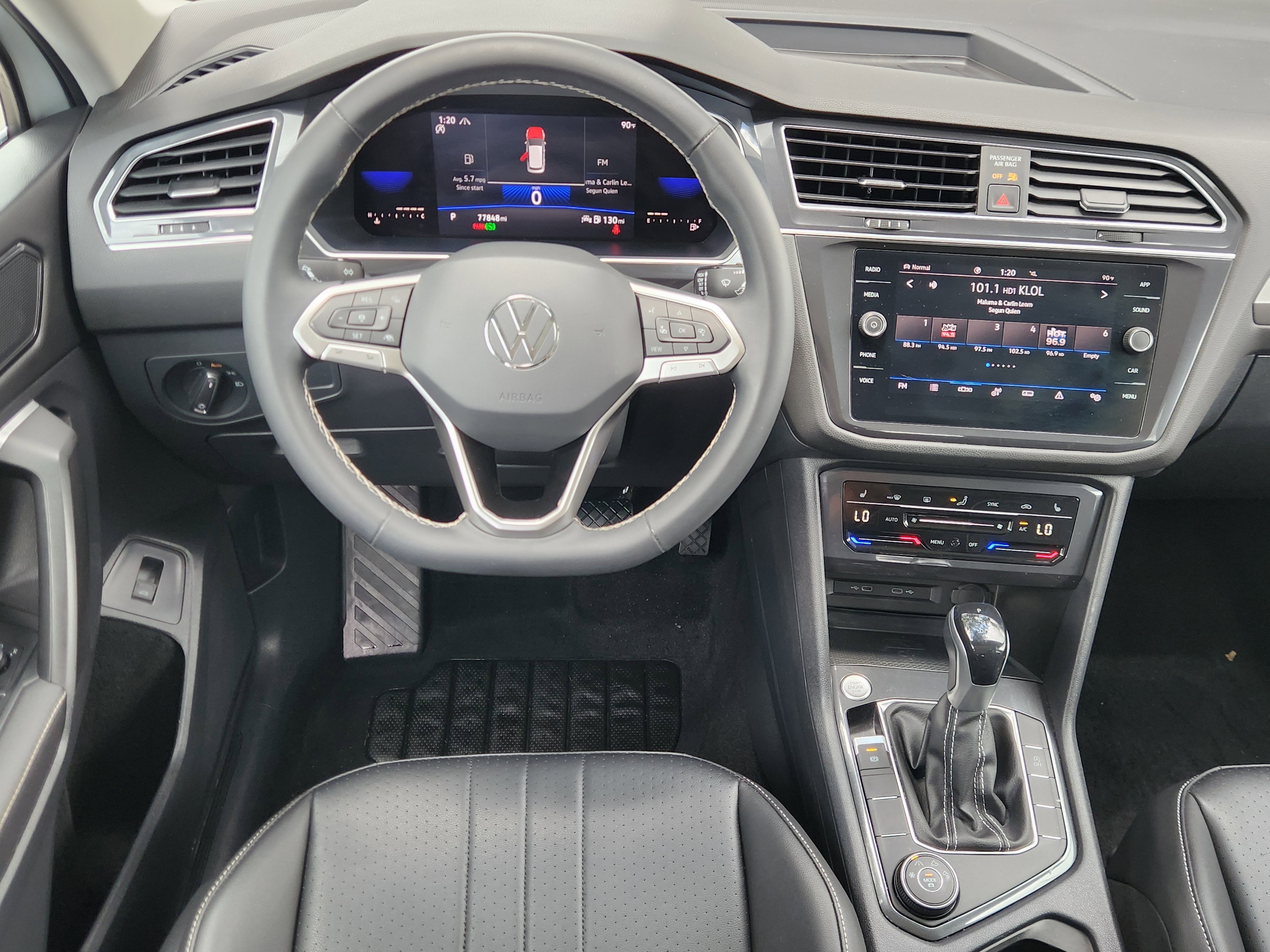 2022 Volkswagen Tiguan SE