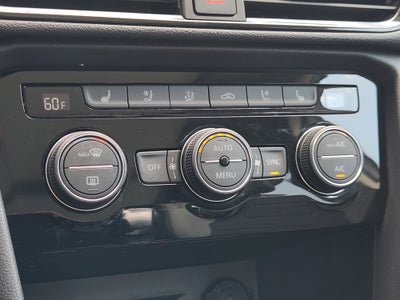 2023 Volkswagen Taos SEL