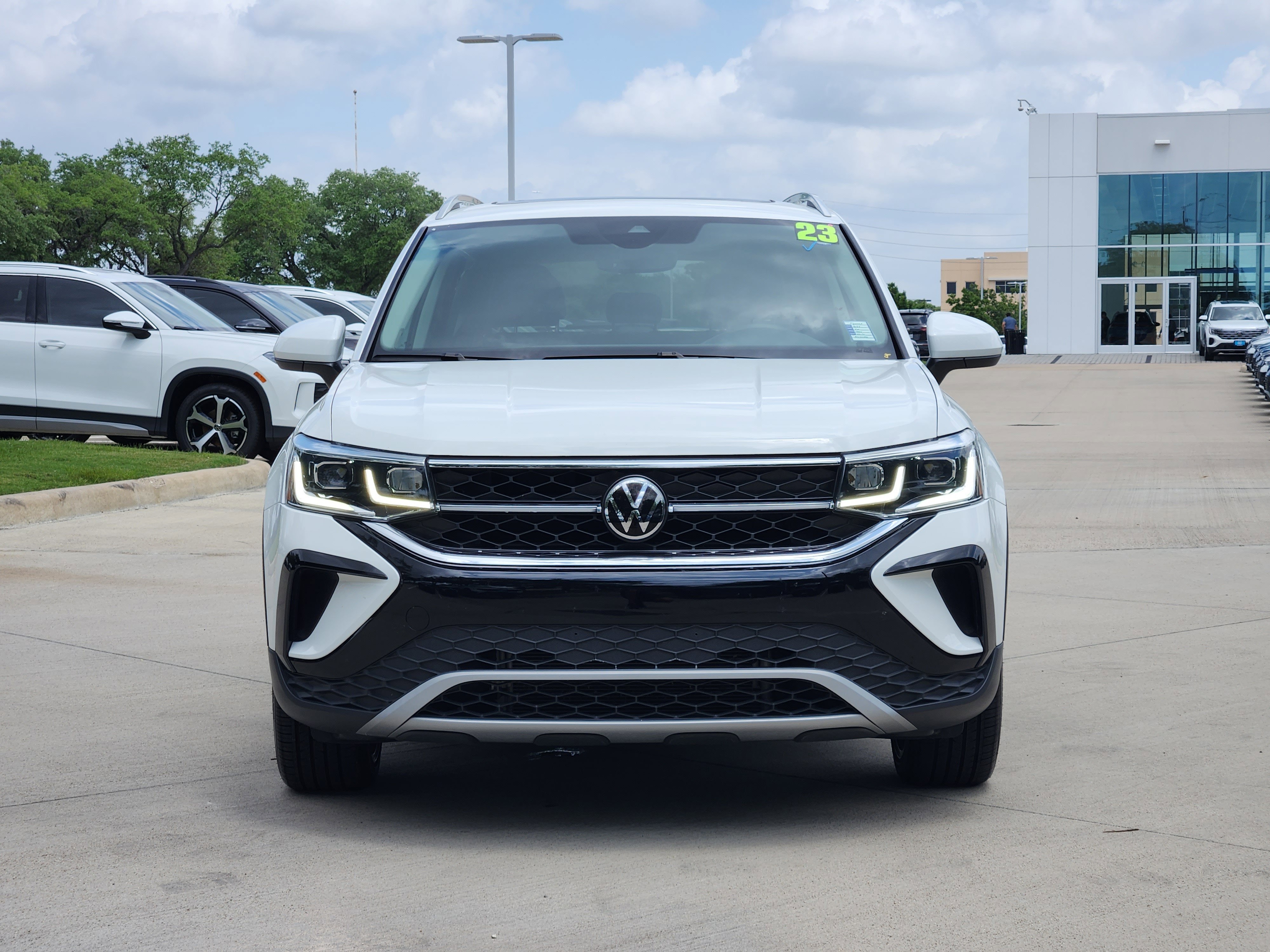 2023 Volkswagen Taos SEL