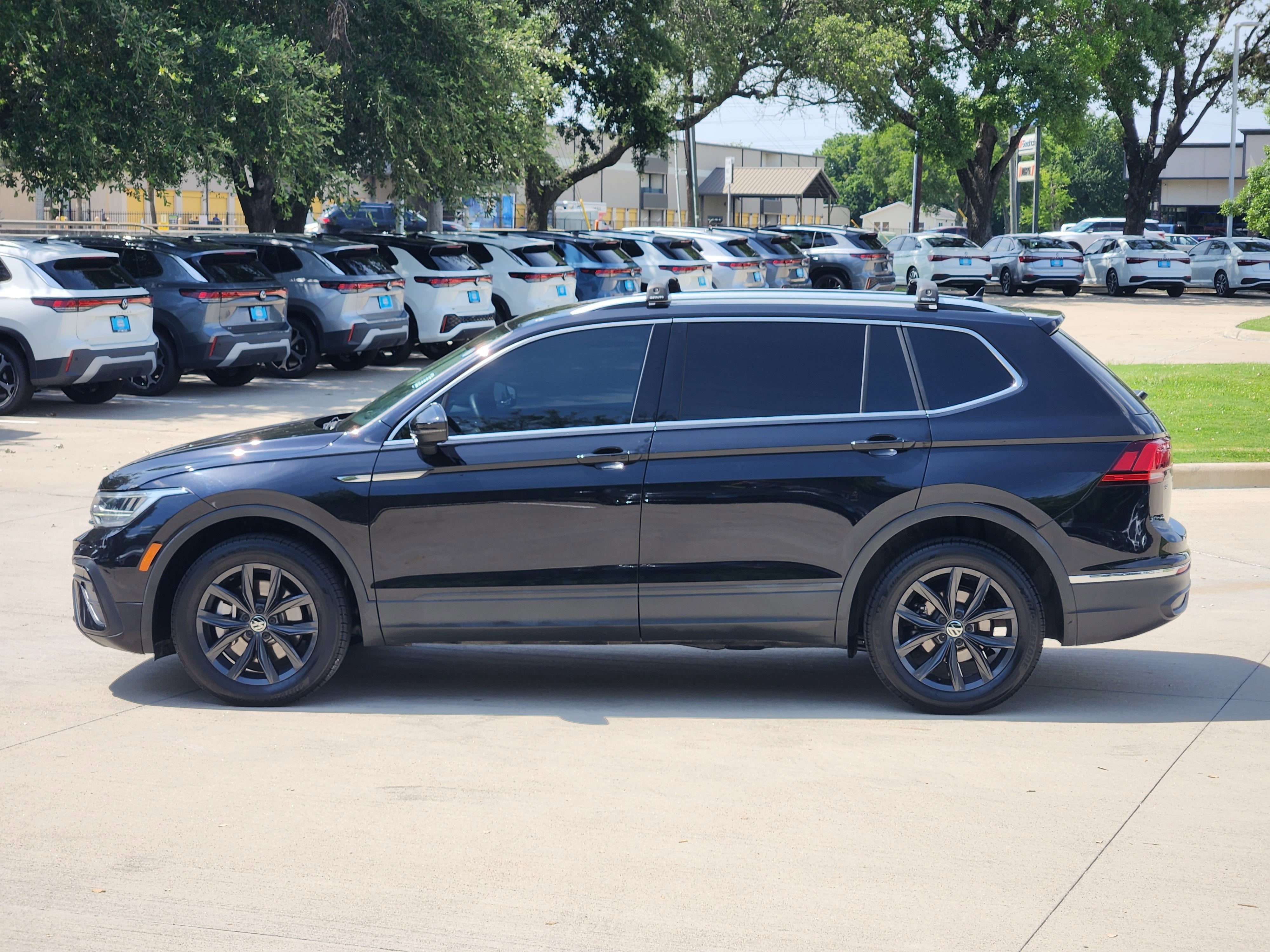 2024 Volkswagen Tiguan SE