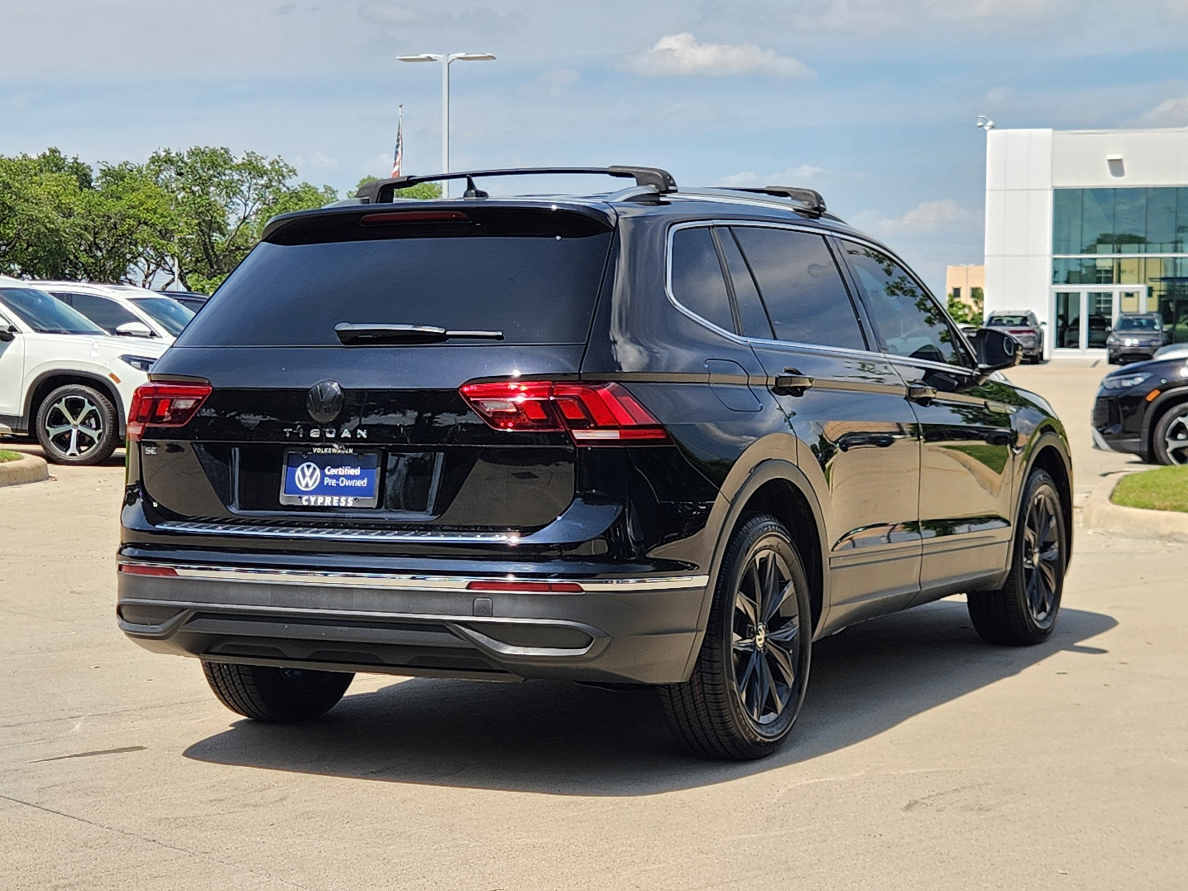 2024 Volkswagen Tiguan SE
