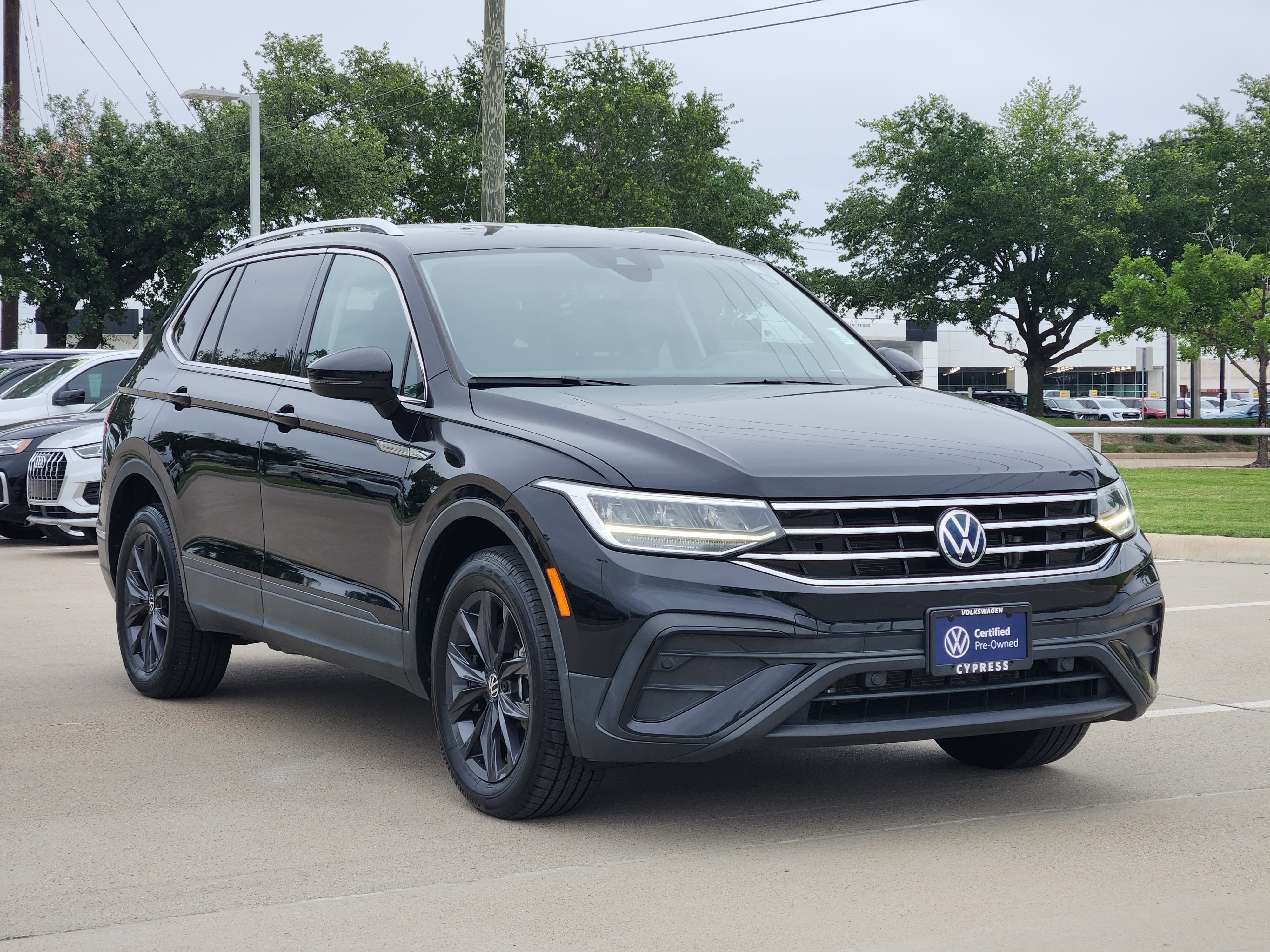 2022 Volkswagen Tiguan SE