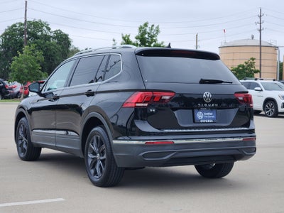 2022 Volkswagen Tiguan SE
