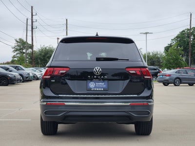 2022 Volkswagen Tiguan SE