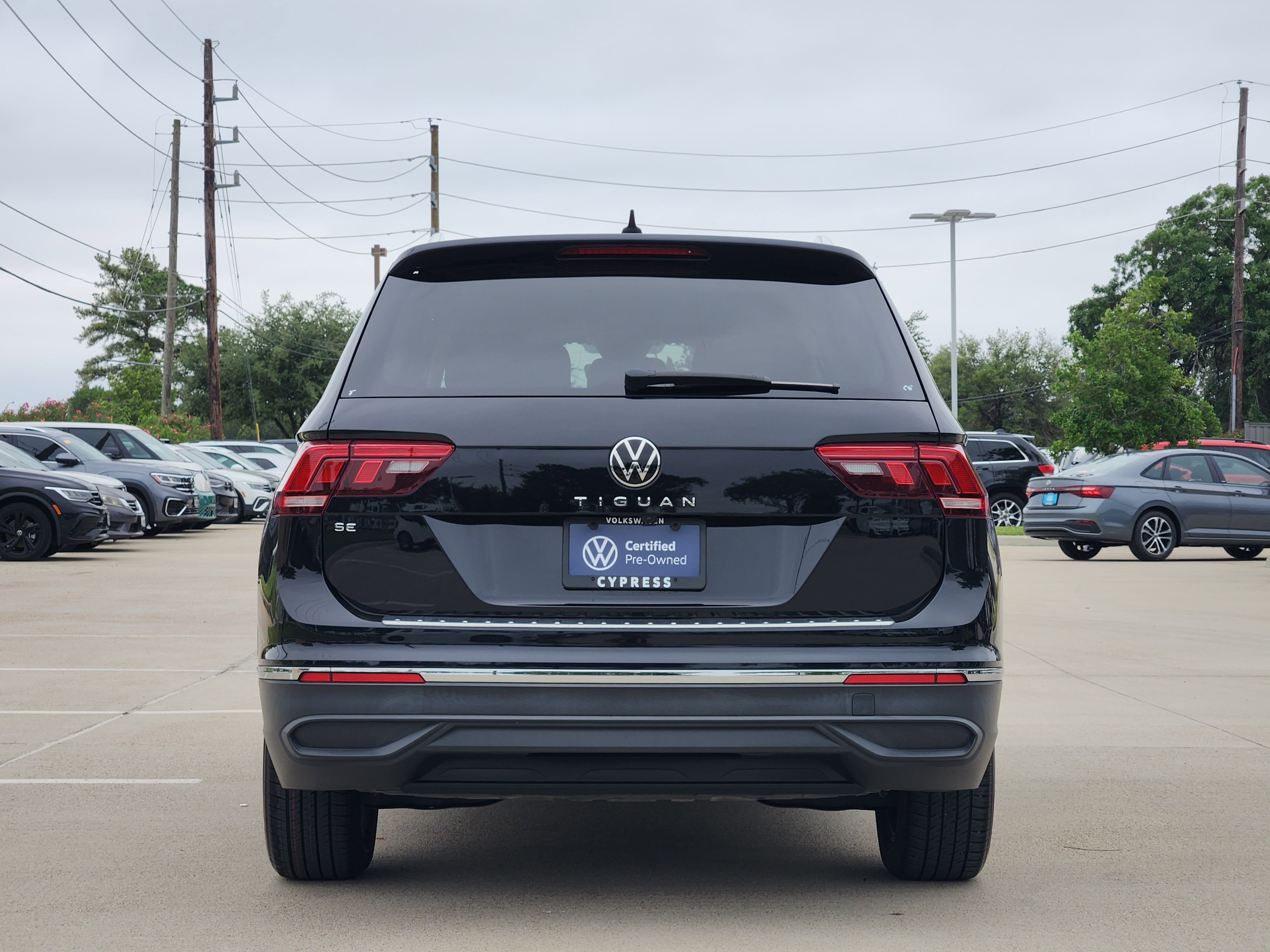 2022 Volkswagen Tiguan SE