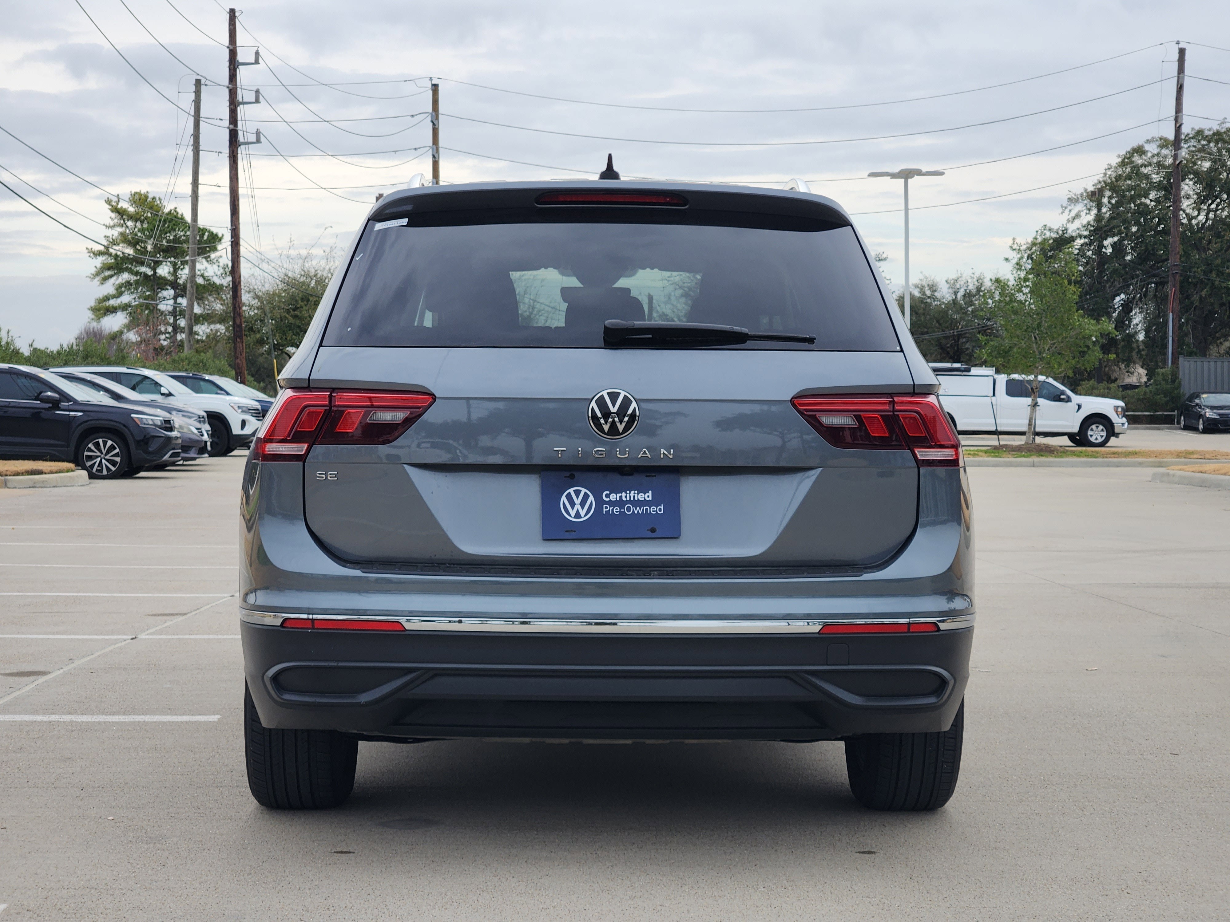 2023 Volkswagen Tiguan SE