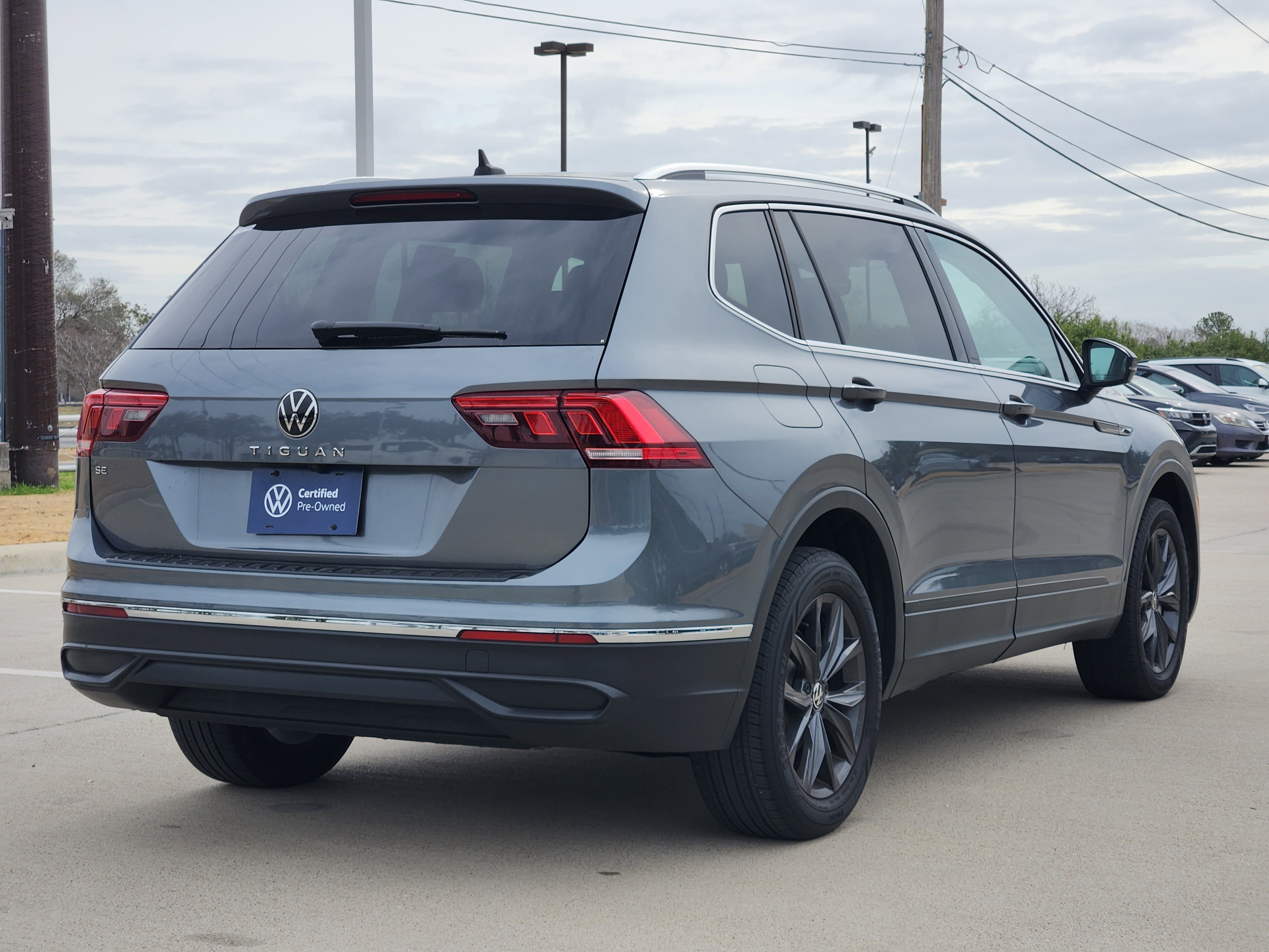 2023 Volkswagen Tiguan SE
