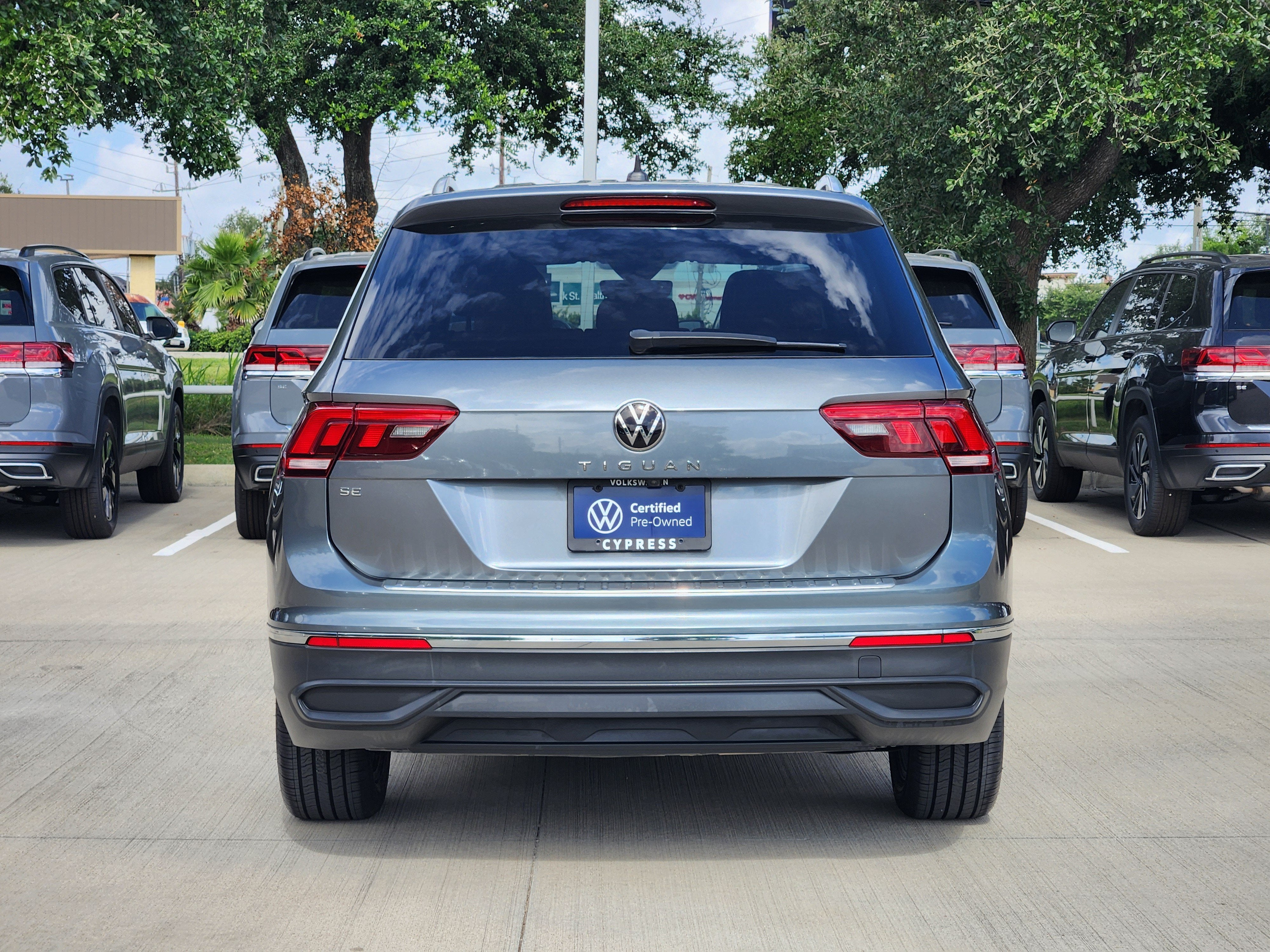 2022 Volkswagen Tiguan SE