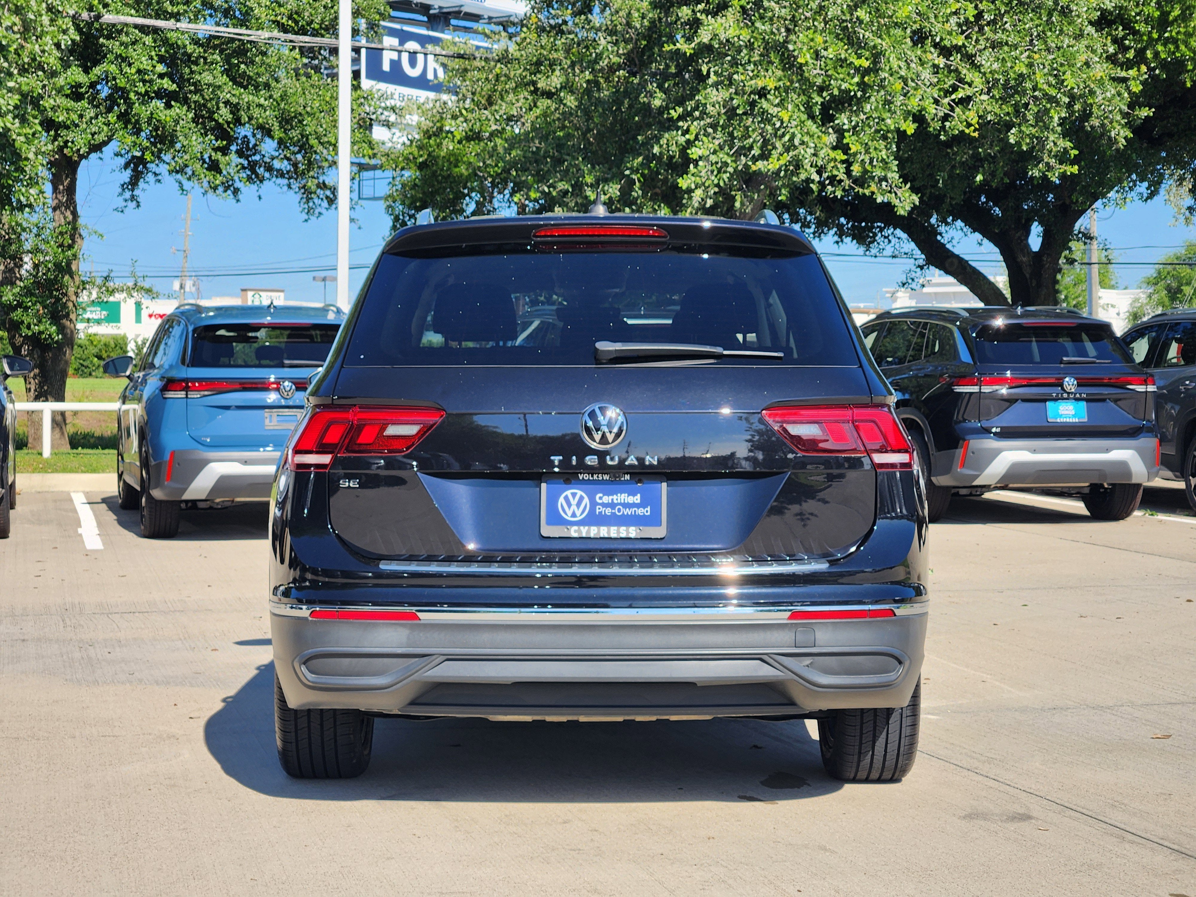 2023 Volkswagen Tiguan SE