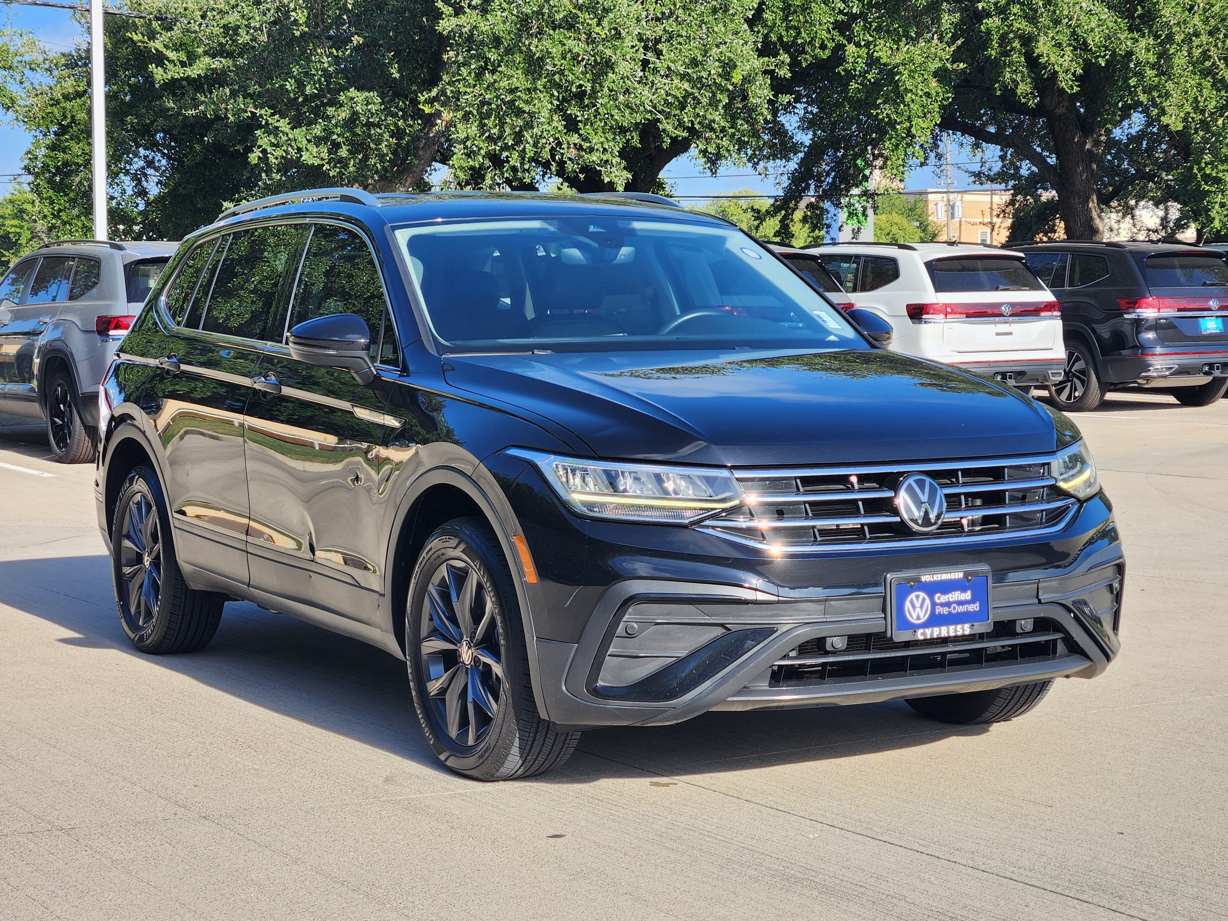 2023 Volkswagen Tiguan SE