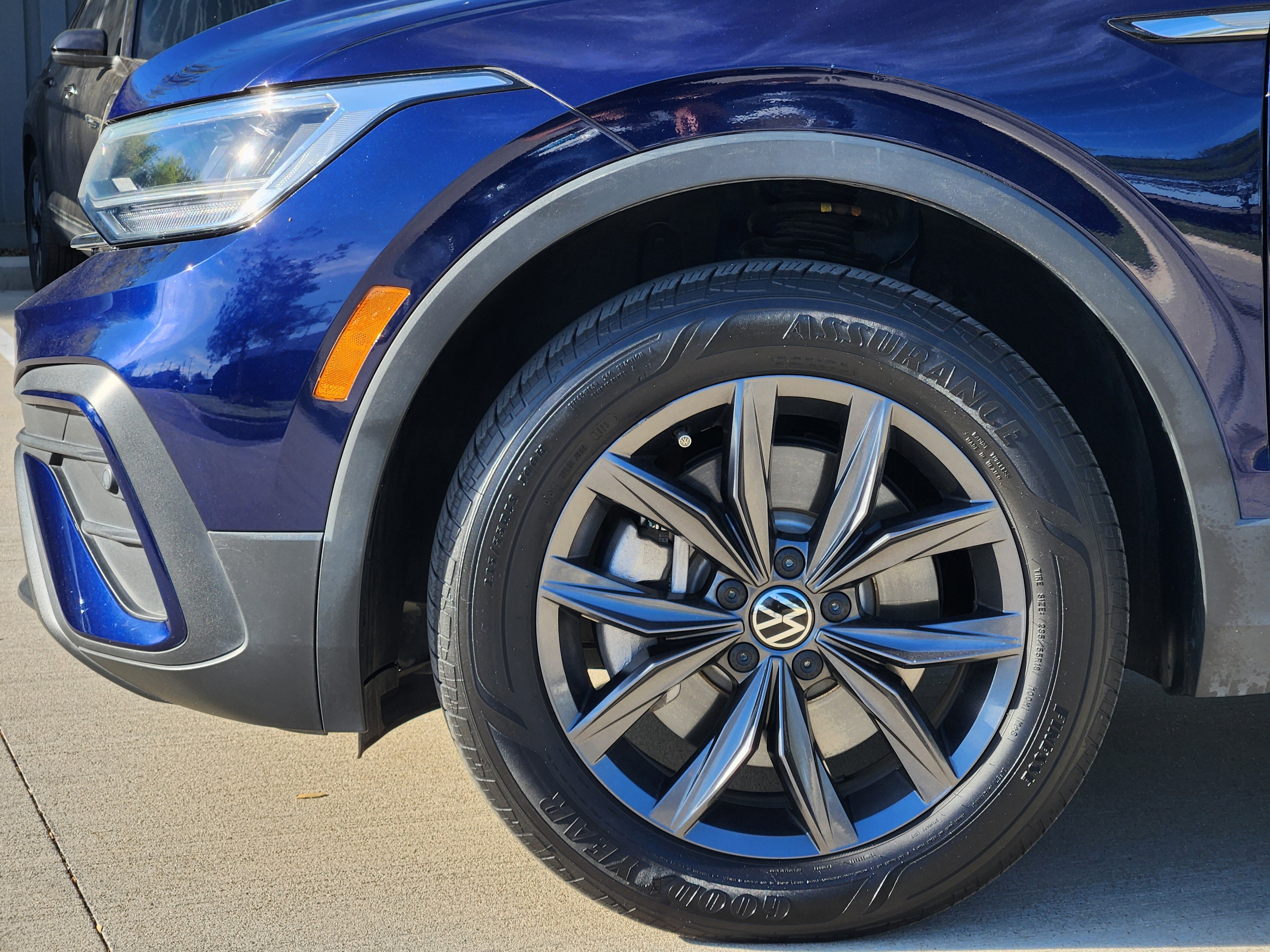 2023 Volkswagen Tiguan SE