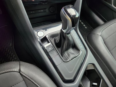 2026 Volkswagen Taos SE Black