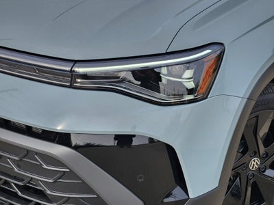 2026 Volkswagen Taos SE Black