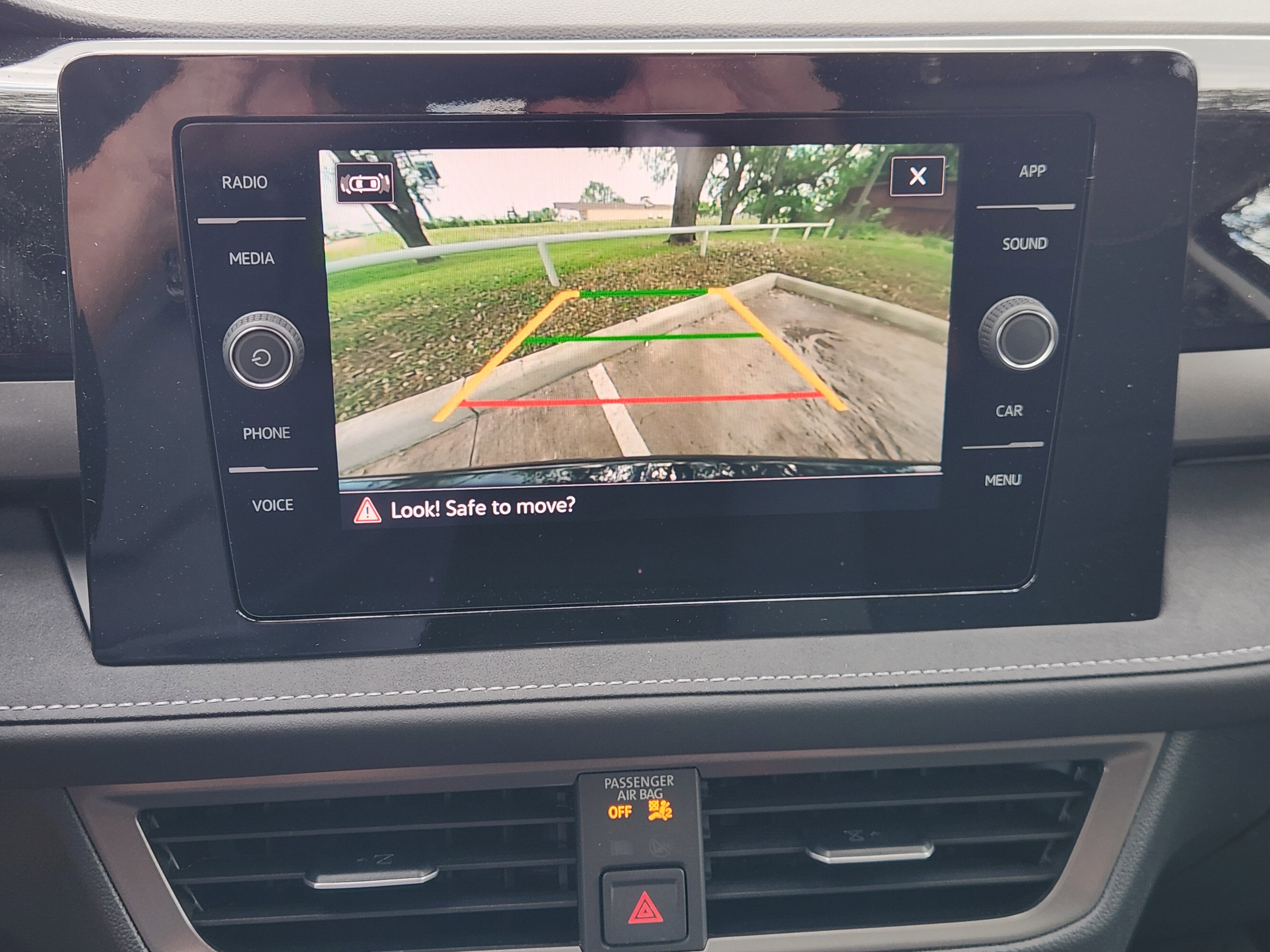 2026 Volkswagen Taos SE Black