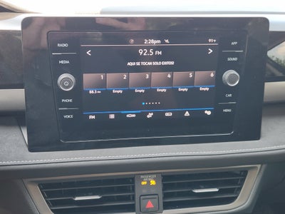 2026 Volkswagen Taos SE Black