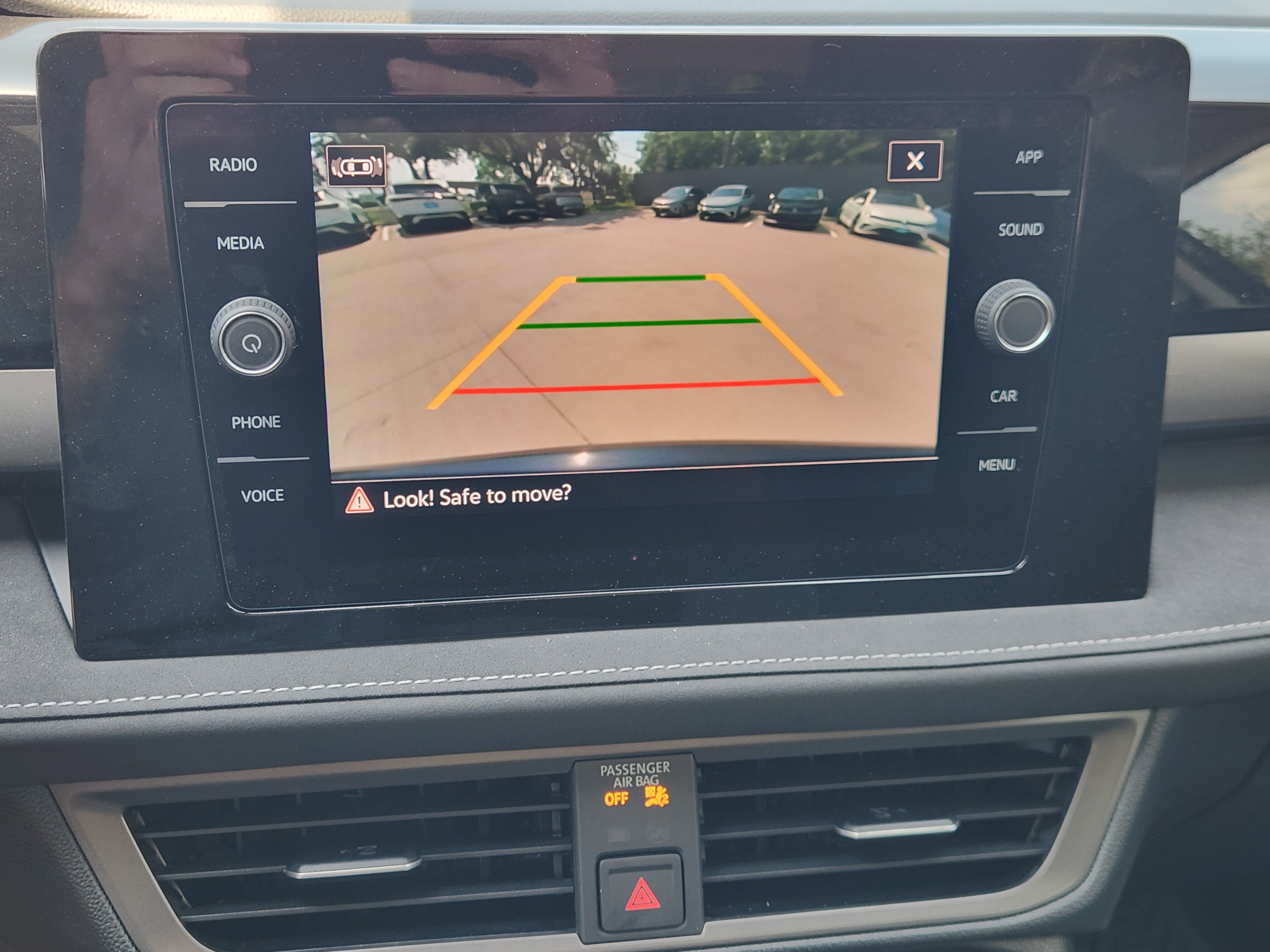 2026 Volkswagen Taos SE Black