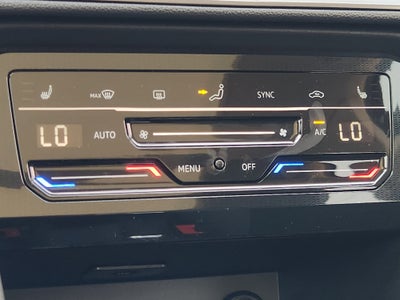 2026 Volkswagen Taos SE Black