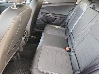 2026 Volkswagen Taos SE Black