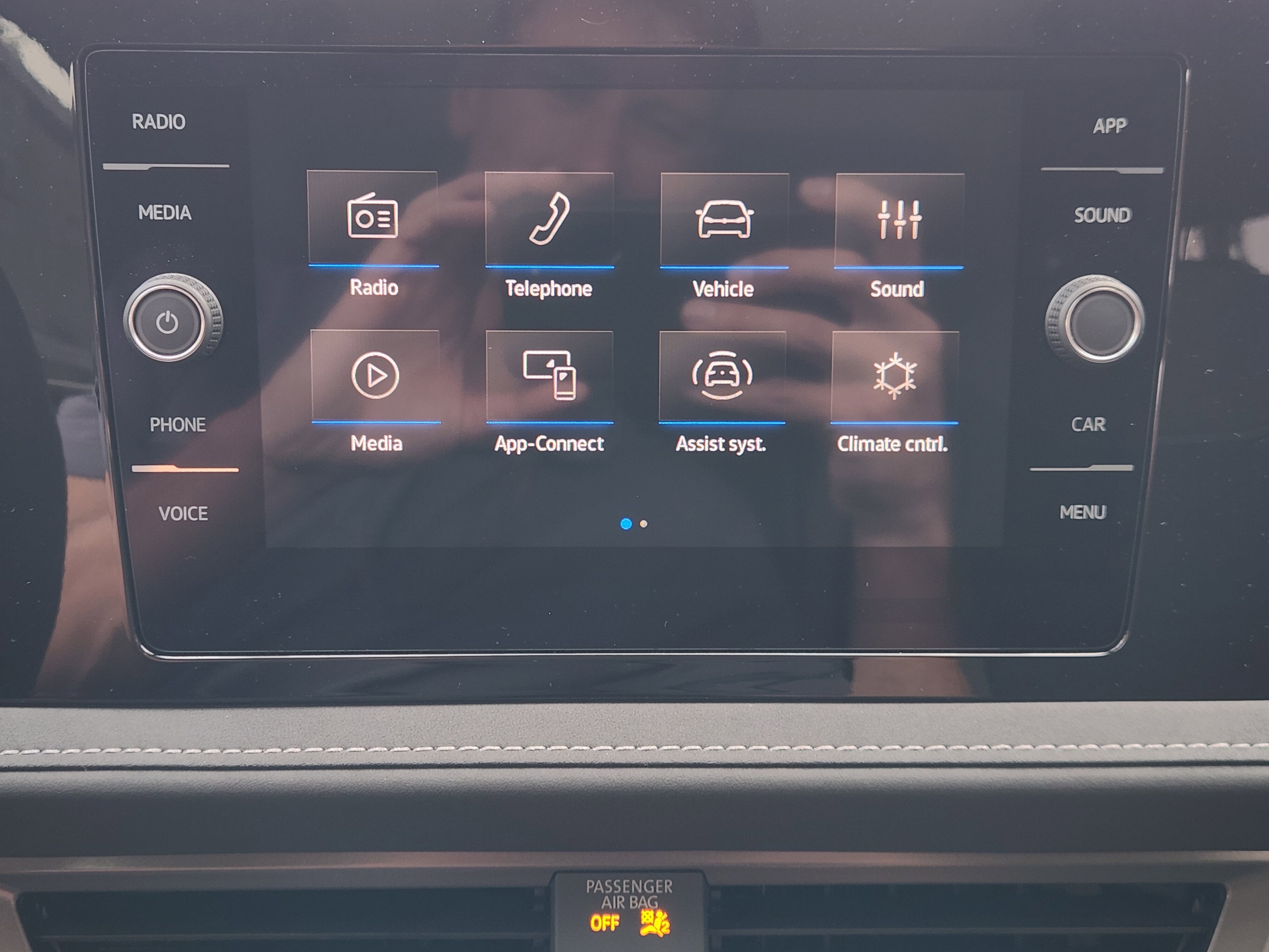 2026 Volkswagen Taos SE Black