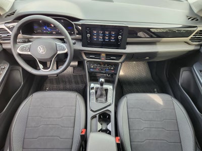 2026 Volkswagen Taos SE Black