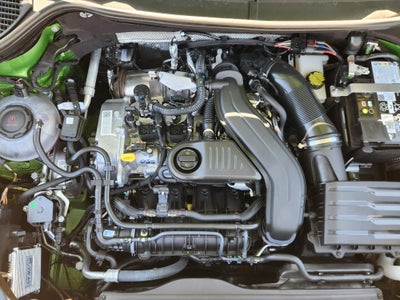 2027 Volkswagen Taos SE Black