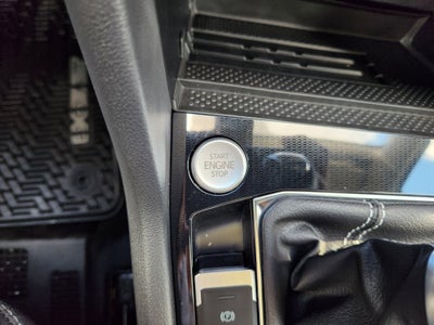 2026 Volkswagen Taos SEL