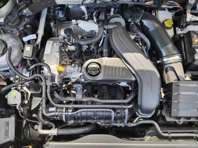 2026 Volkswagen Taos SEL