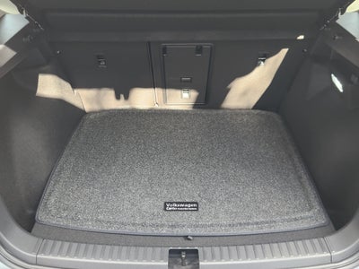 2026 Volkswagen Taos SEL