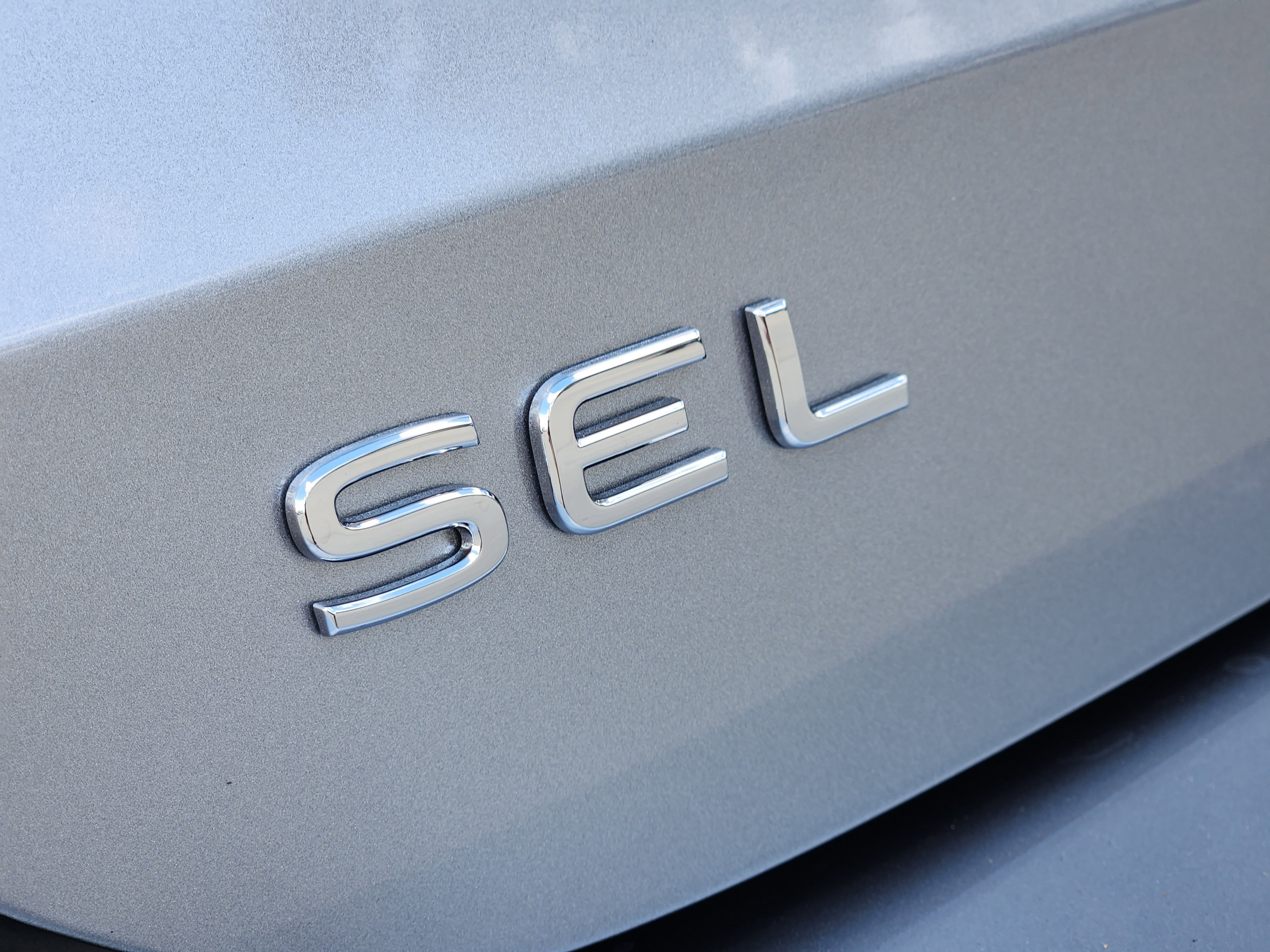 2026 Volkswagen Taos SEL