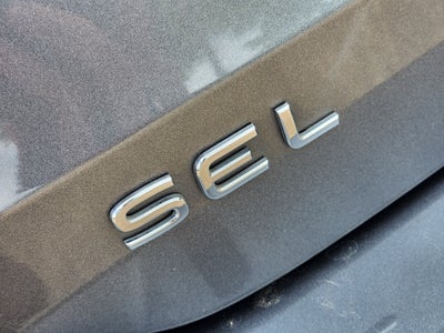 2025 Volkswagen Taos SEL