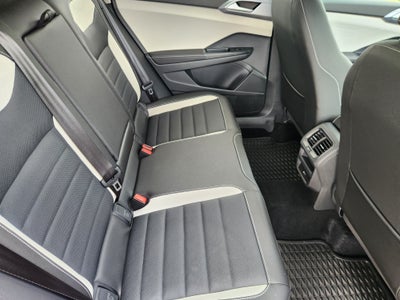 2025 Volkswagen Taos SEL
