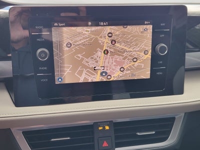 2026 Volkswagen Taos SEL