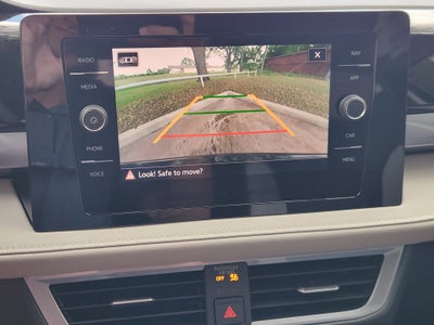 2026 Volkswagen Taos SEL