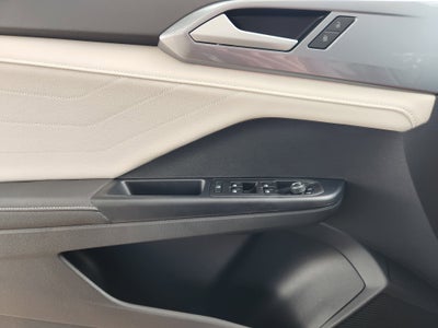 2026 Volkswagen Taos SEL