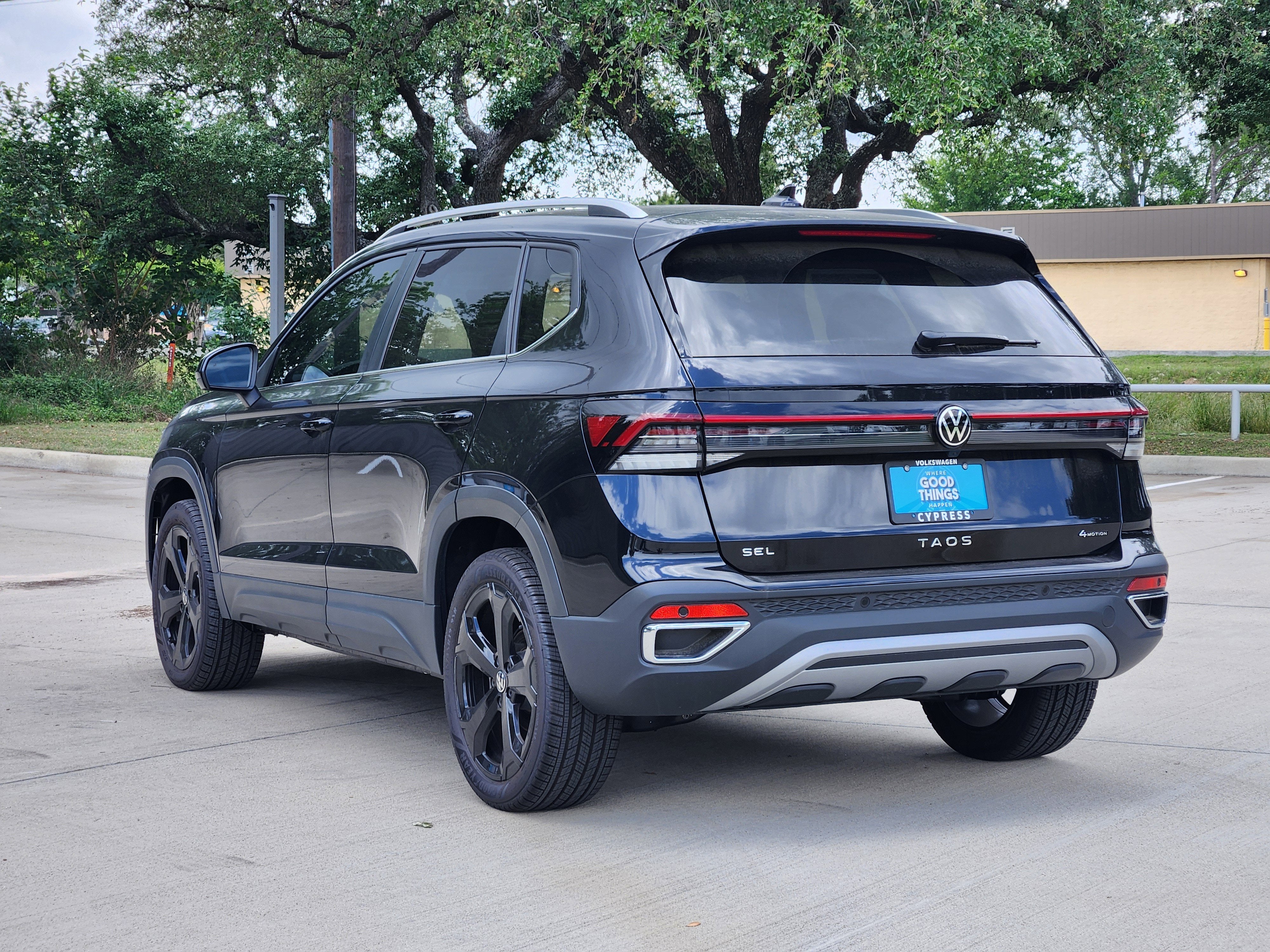 2026 Volkswagen Taos SEL