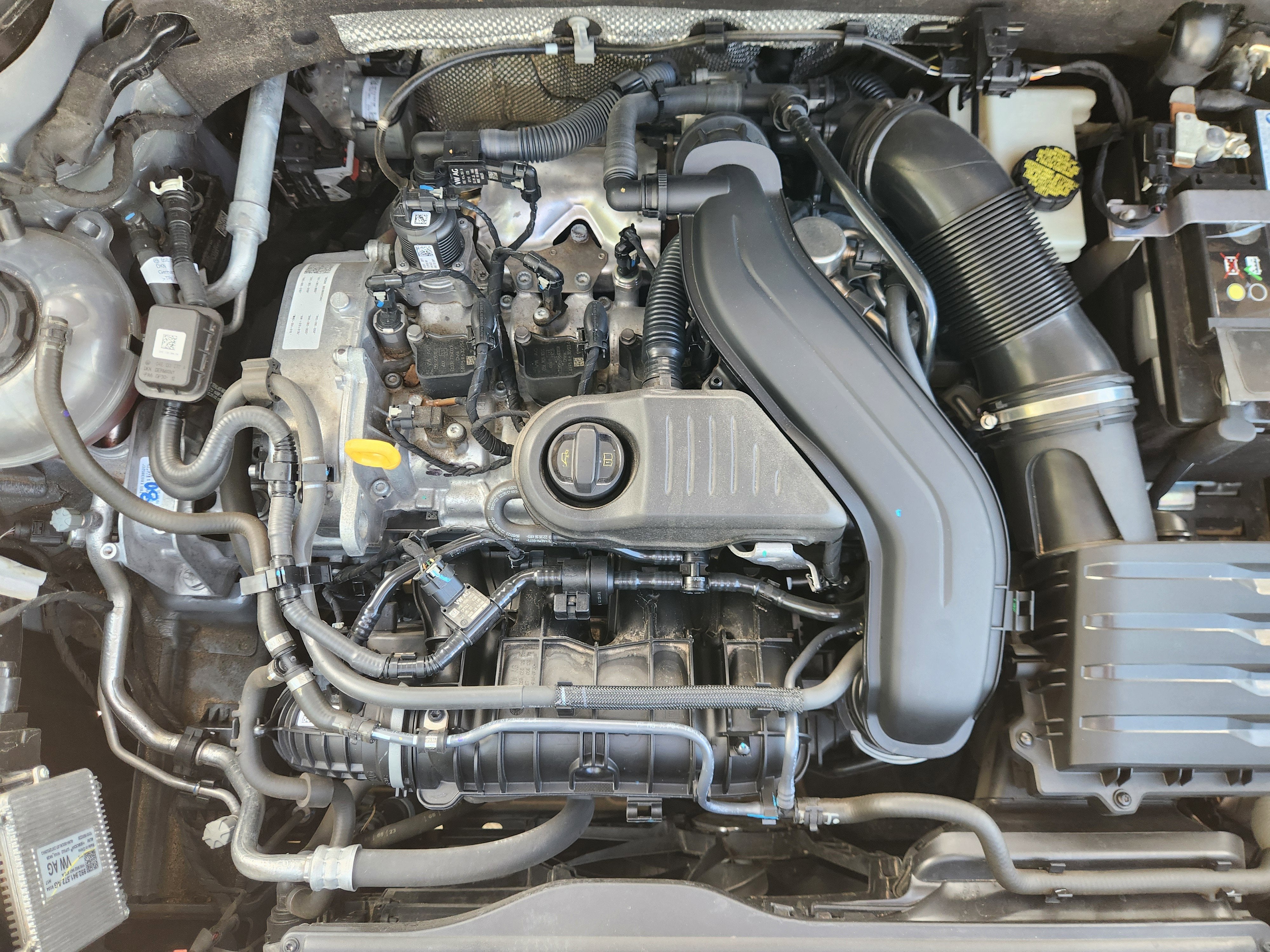 2024 Volkswagen Taos SEL