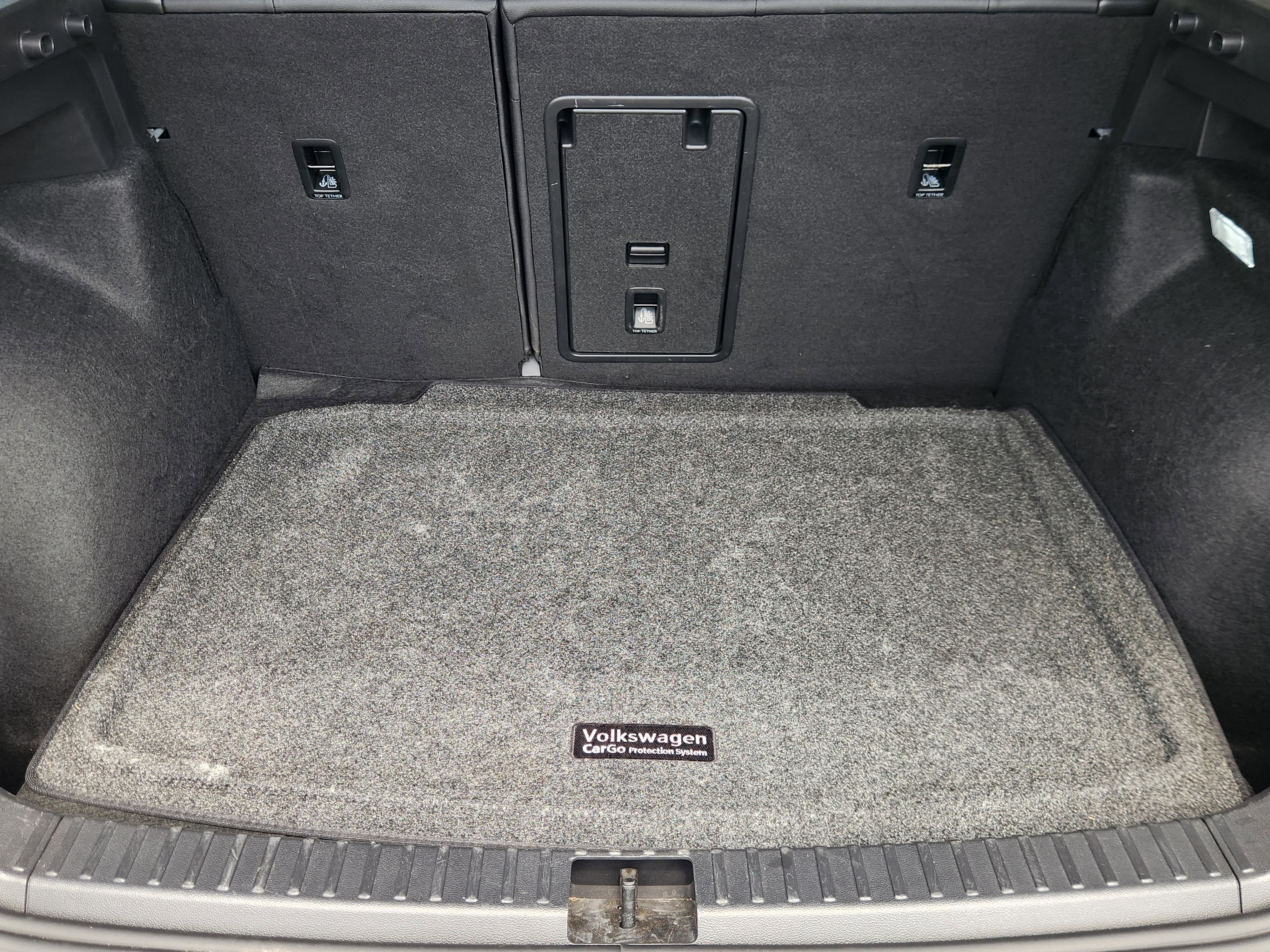 2024 Volkswagen Taos SEL