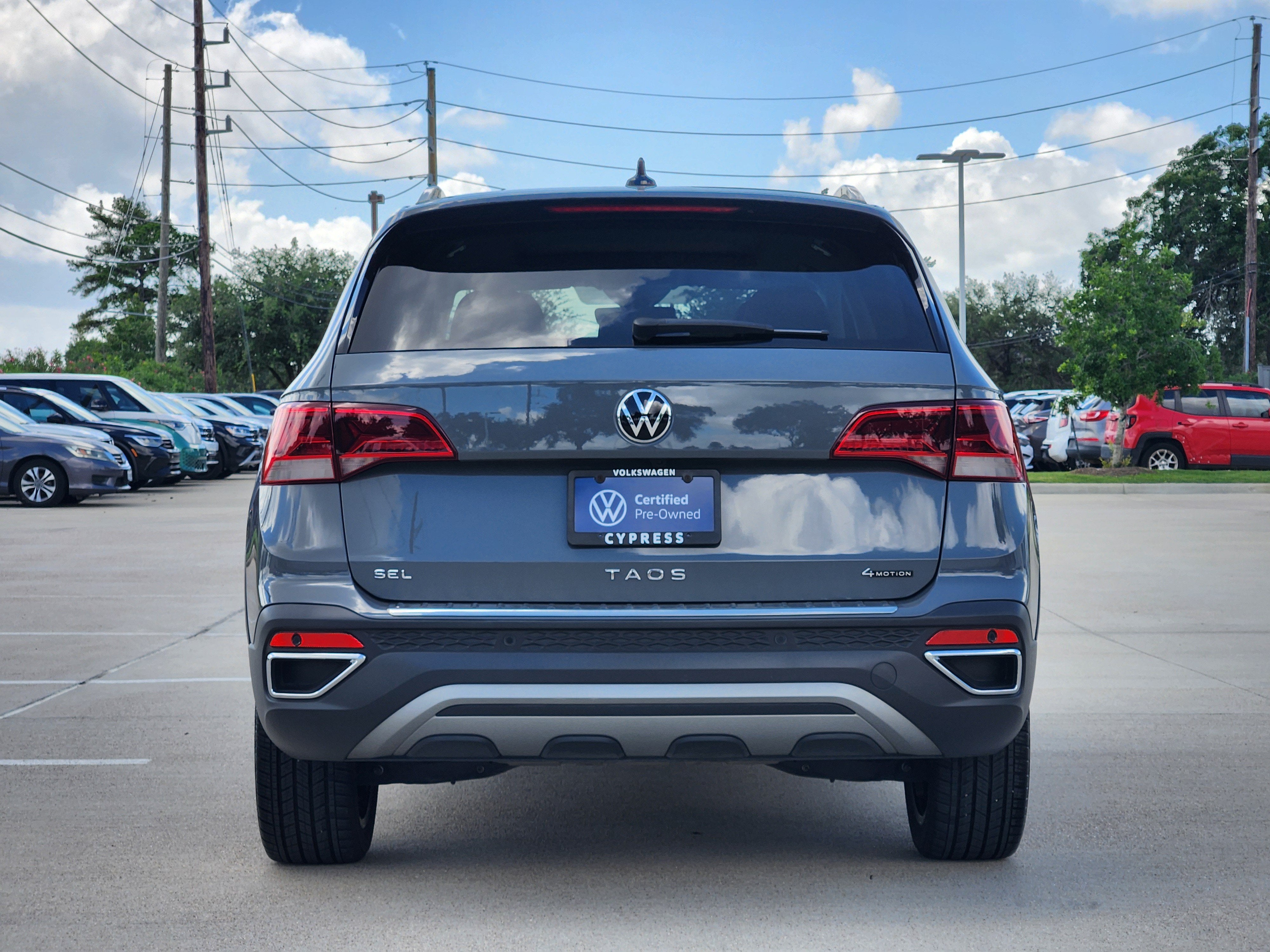 2024 Volkswagen Taos SEL