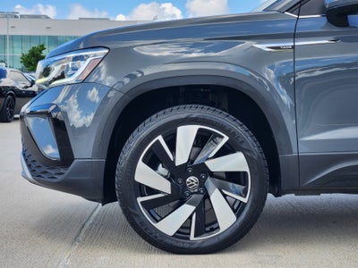 2024 Volkswagen Taos SEL