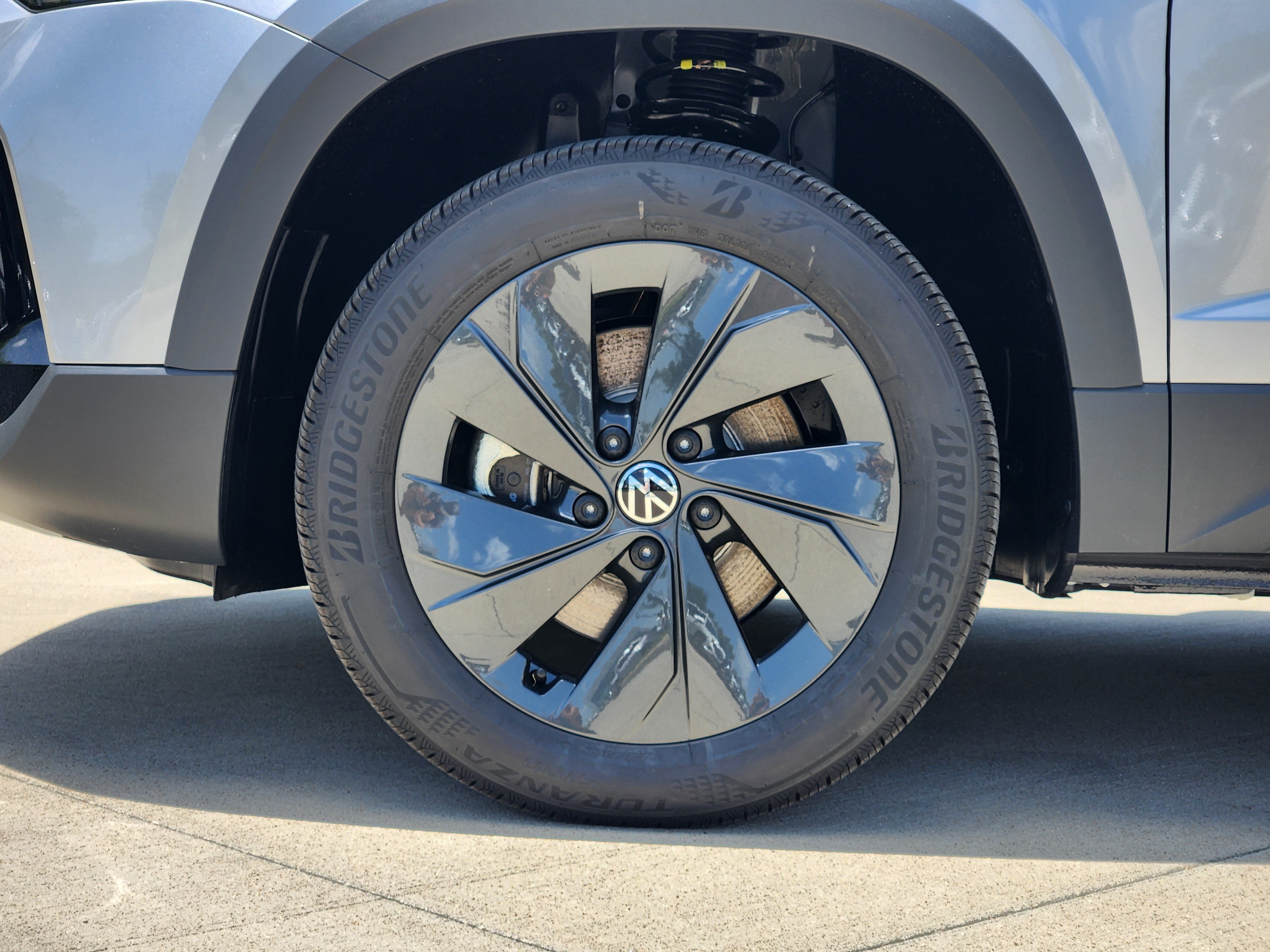 2026 Volkswagen Taos S