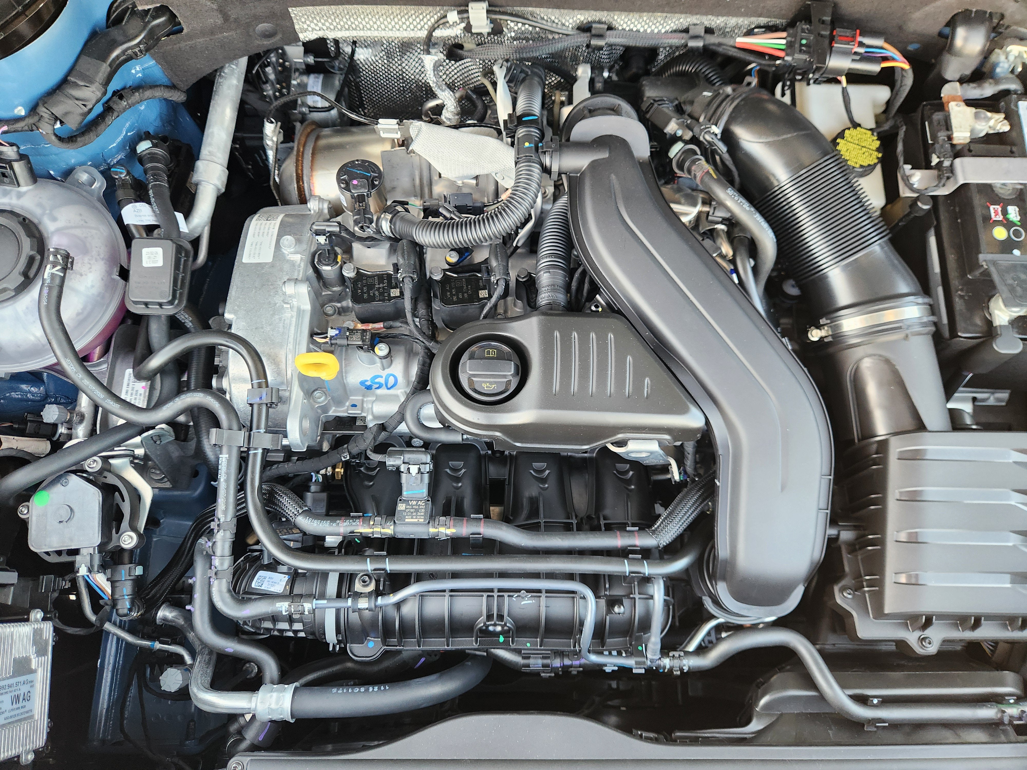 2027 Volkswagen Taos S