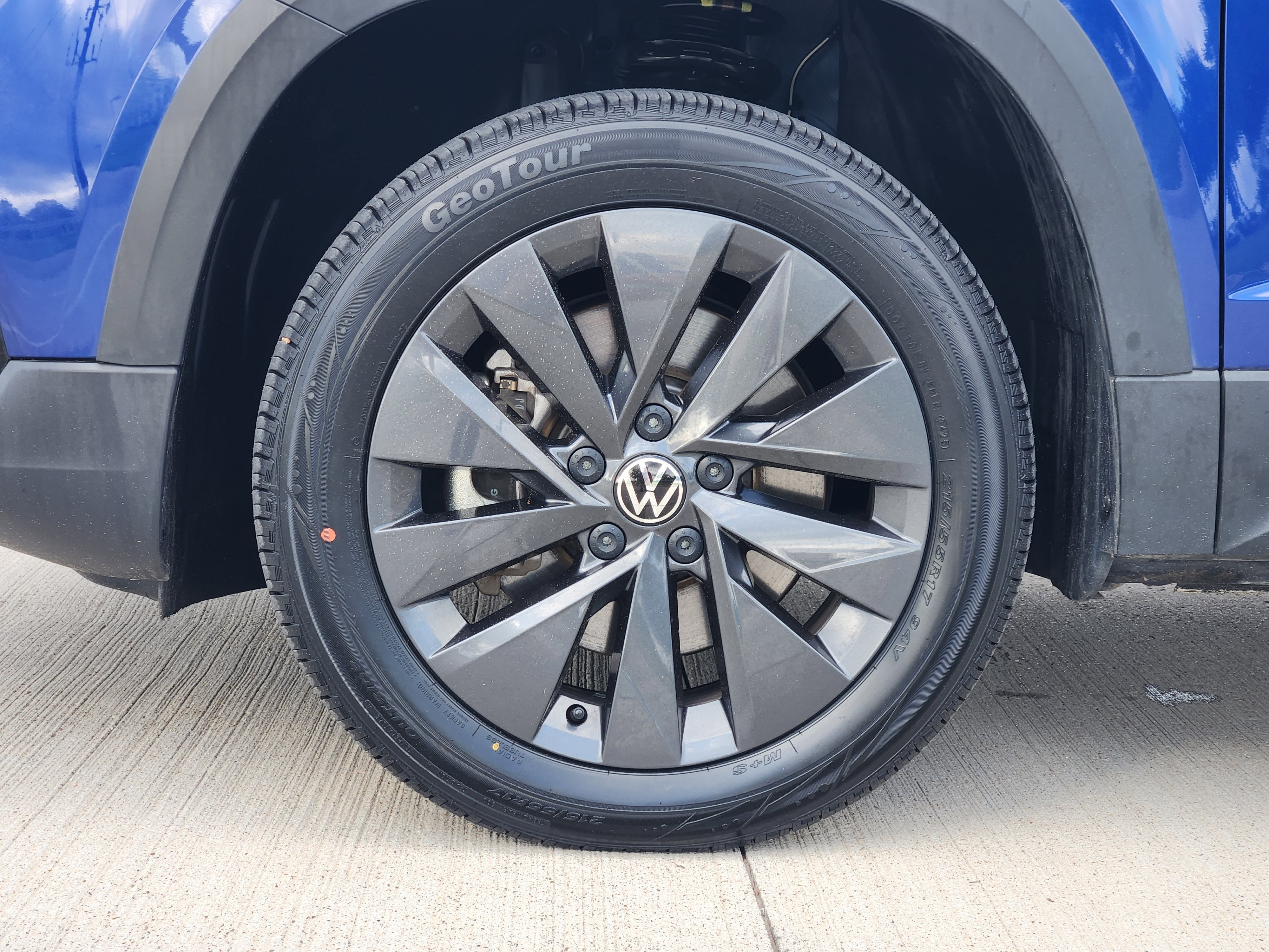 2024 Volkswagen Taos S