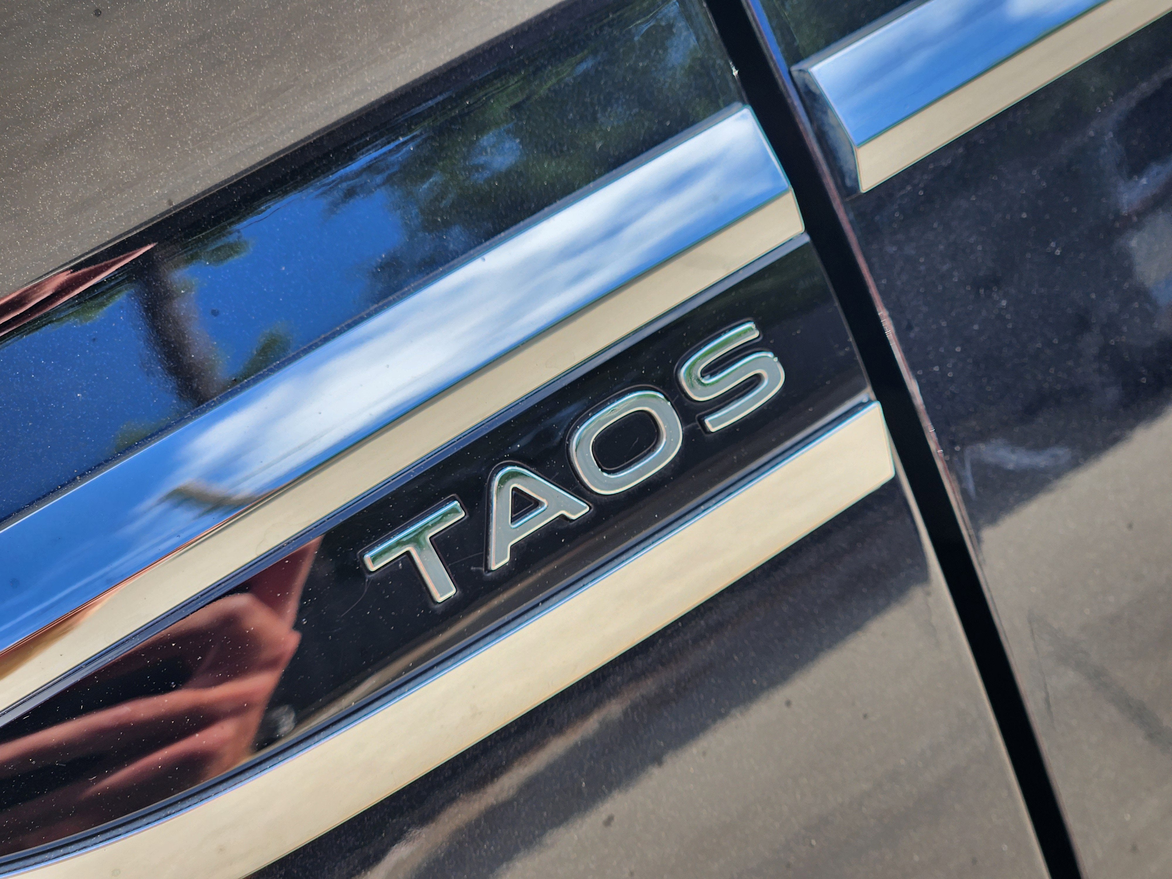 2024 Volkswagen Taos S