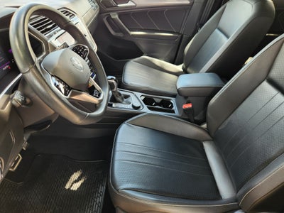 2022 Volkswagen Tiguan SE R-Line Black