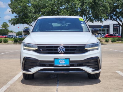 2022 Volkswagen Tiguan SE R-Line Black